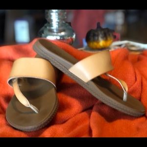 REEF Comfortable Flat Sandals